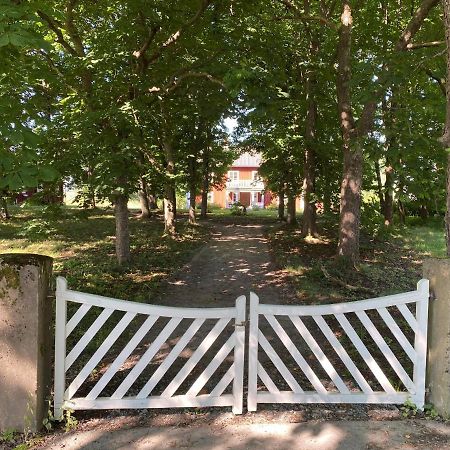 Segerstadsby Gardshotell Ab Vålberg Kültér fotó